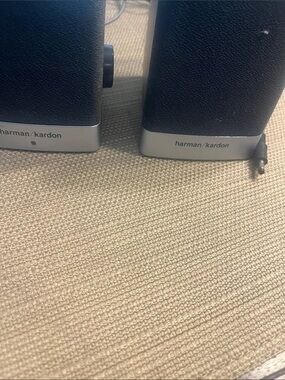 Herman kardon usd hp Desktop Speakers - Pair
